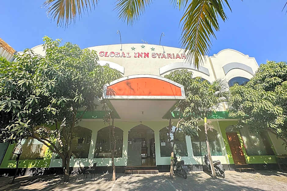 Global Inn Syariah Mitra RedDoorz near Juanda T1 Airport