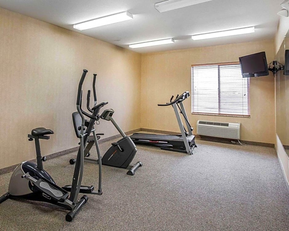 Rodeway Inn & Suites Salina South