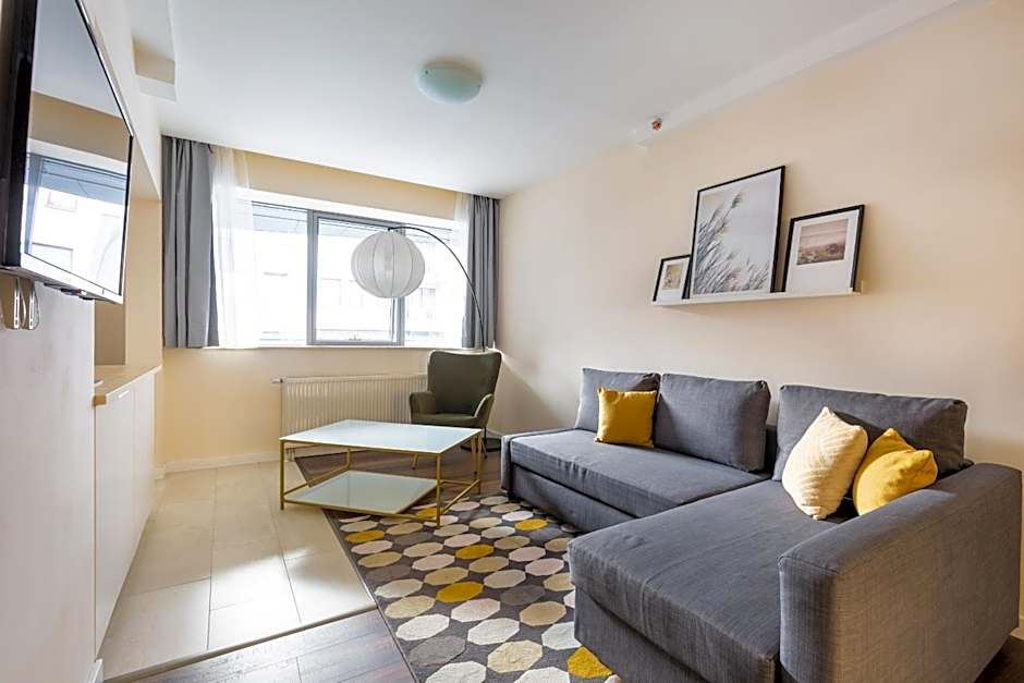 Central Passage Apartments by Vagabond Downtown