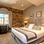 Donati Luxury Tower Suites