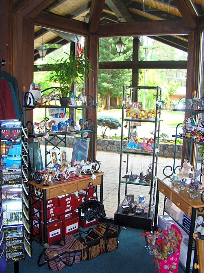 Ponderosa Gardens Motel