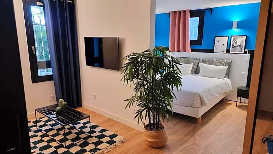 Brit Hotel Marseille Aéroport - A&S