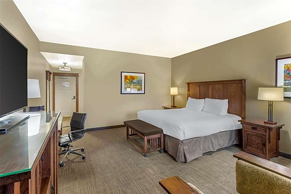Best Western Plus High Country Inn