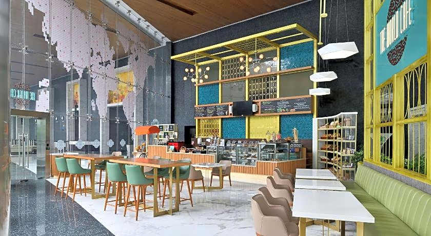 Sheraton Grand Bangalore Hotel At Brigade Gateway