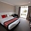 Country Comfort Amity Motel