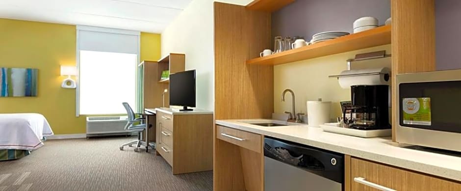 Home2 Suites by Hilton Saratoga Malta