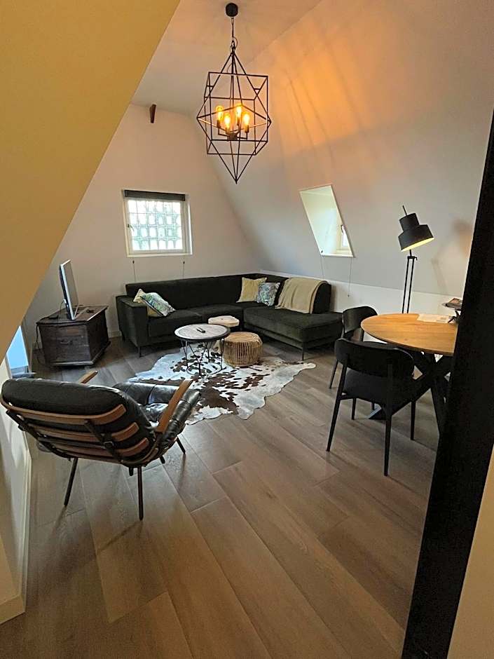 In de Witte Dame Hotel Bar Kitchen Apartments