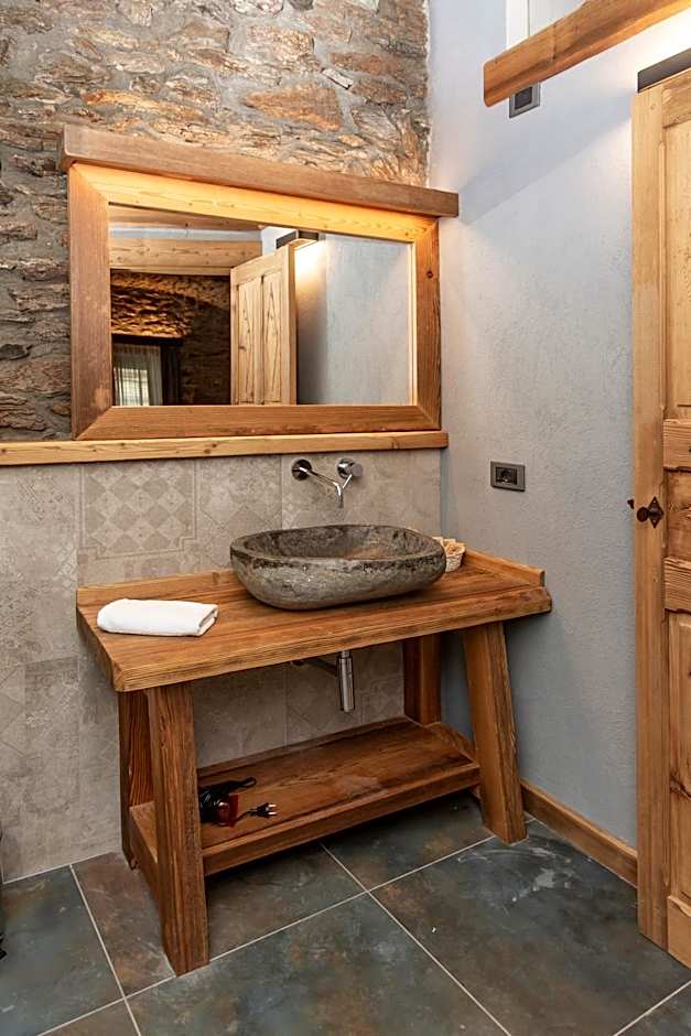 Foto 1 daripada 2 — Deluxe Suite, Jetted Tub