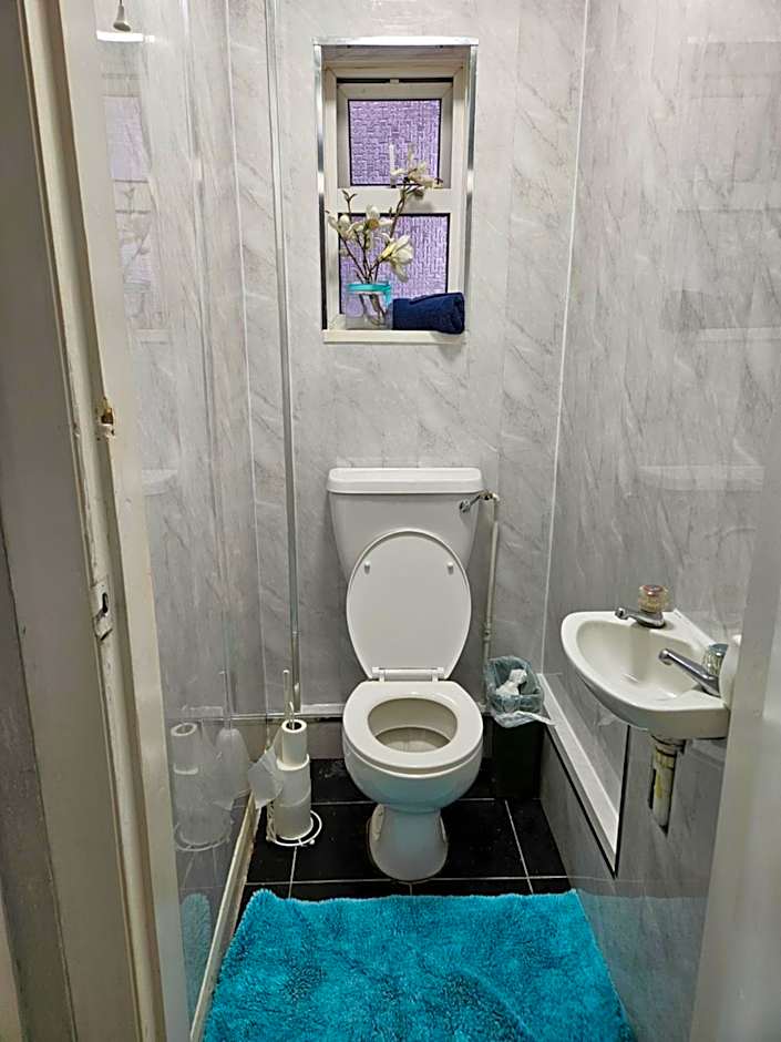 M and J Guest House