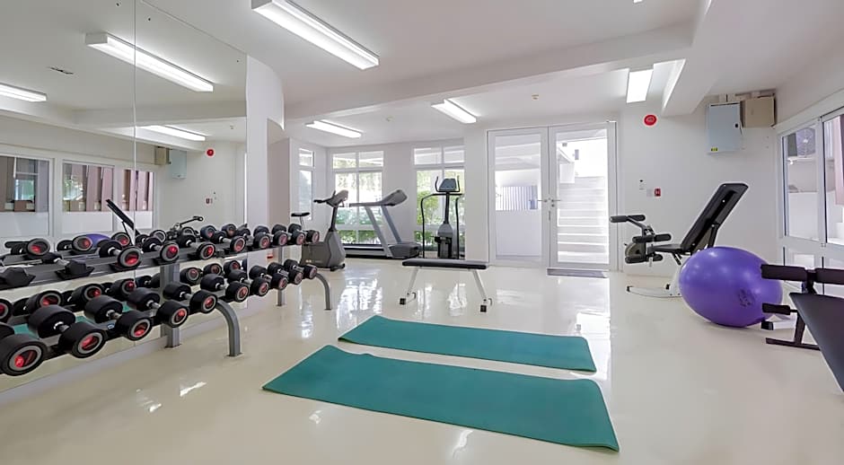 The Park Surin Serviced Apartments by RESAVA