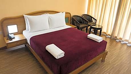 Deluxe Cottage AC Room