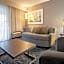 Courtyard by Marriott Grand Rapids Airport