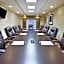 Holiday Inn Express and Suites Wheeling By IHG