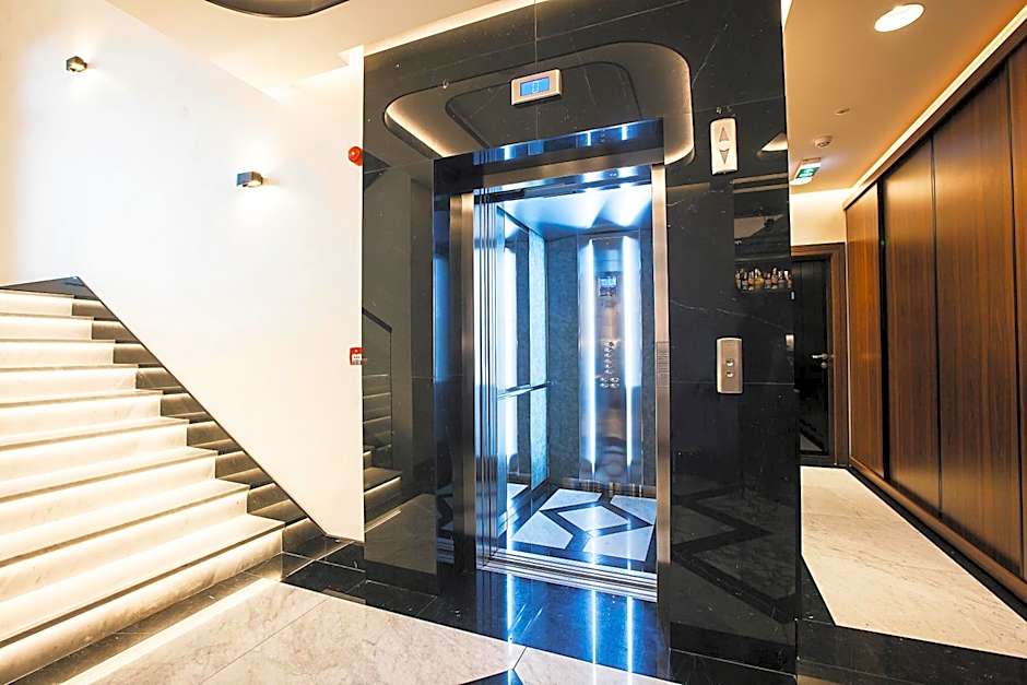 Sky Hotel