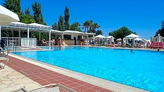 Iliada Beach Hotel