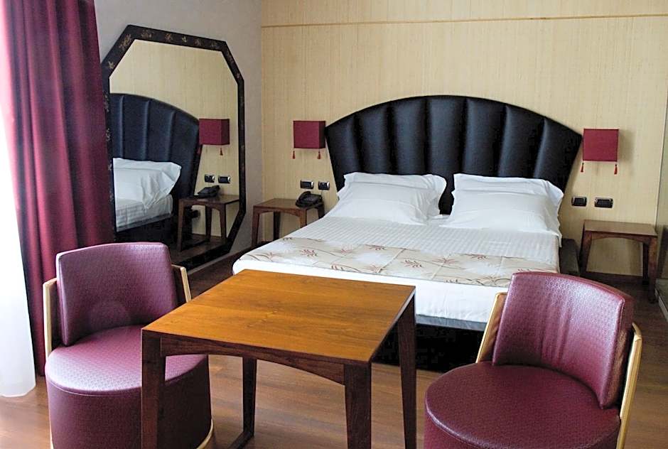 HM MotelHotel