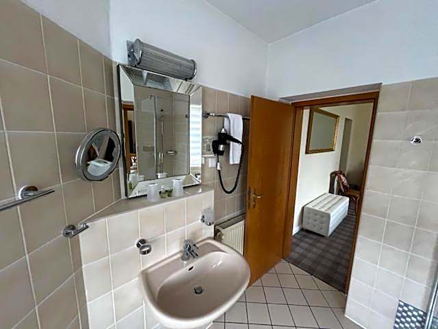 Hotel & Restaurant Raueneck