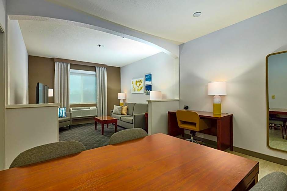 Comfort Suites Springfield RiverBend Medical