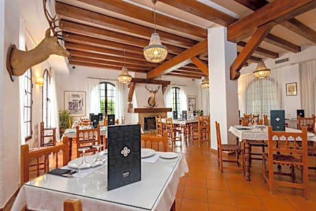 Hotel Tugasa Villa de Algar