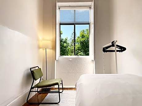 Standard Twin Room with Shared Bathroom