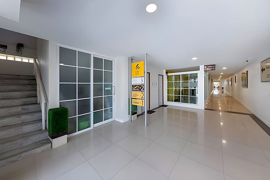 Lee's Mark Residence