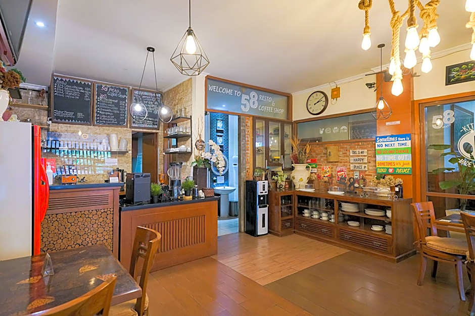 Urbanview Hotel 58 Bintaro by RedDoorz