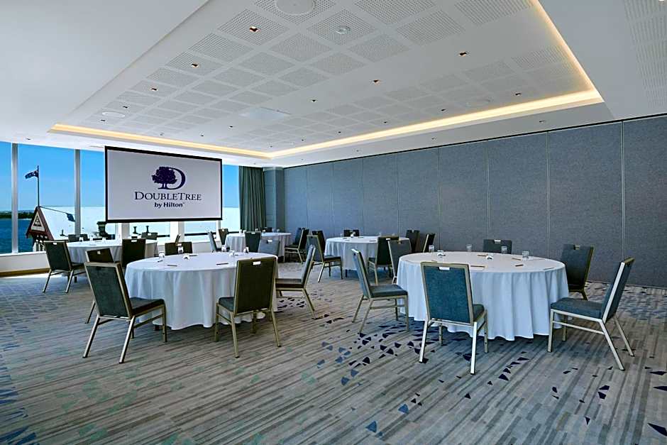 DoubleTree By Hilton Perth Waterfront