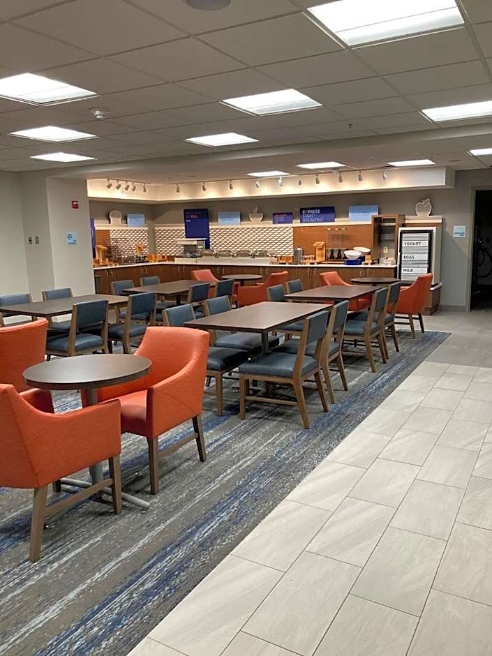 Holiday Inn Express - Akron NW - FairlawnBy IHG