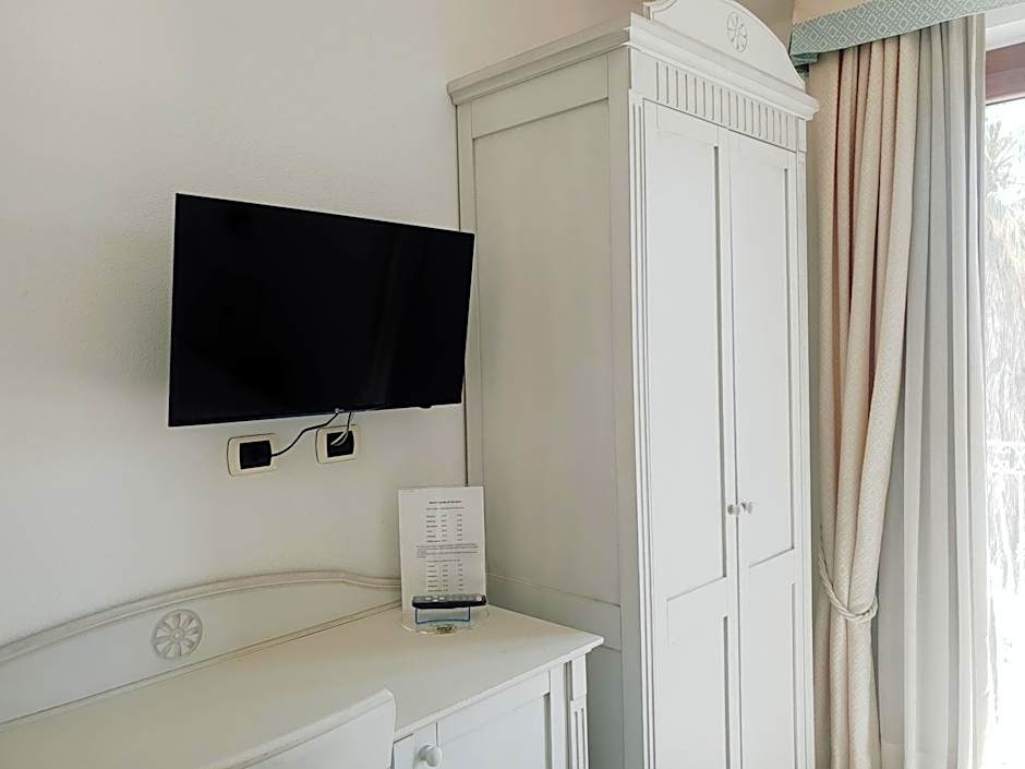 Castello Di Tavolara