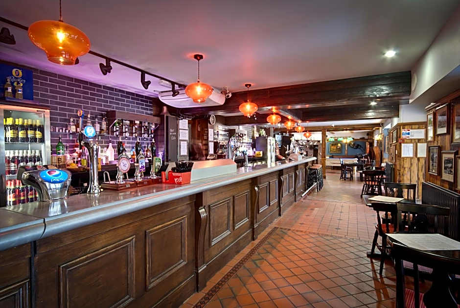 Royal Oak Hotel