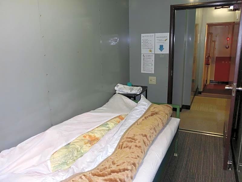 Shochikubai Hostel No.2 - Men Only