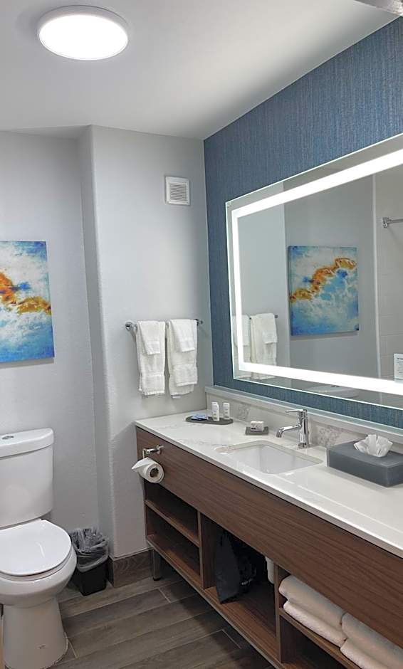 La Quinta Inn & Suites by Wyndham Stephenville