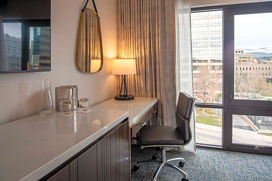 Hotel 43 Boise