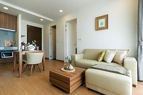 1-Bedroom Premium Pool View