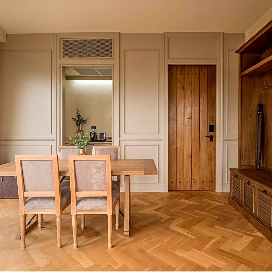 Toscana Piazza by Toscana Valley