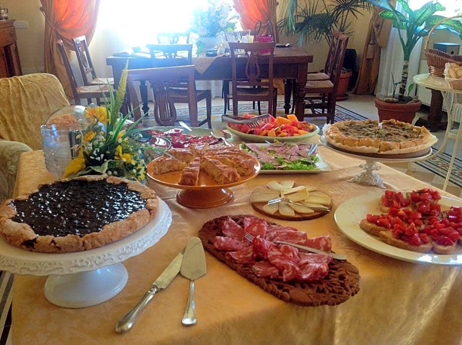 Marta Guest House