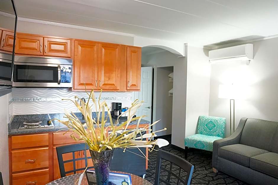 Periwinkle Inn