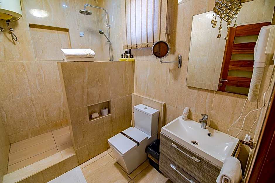 The Country Lodge Hotel