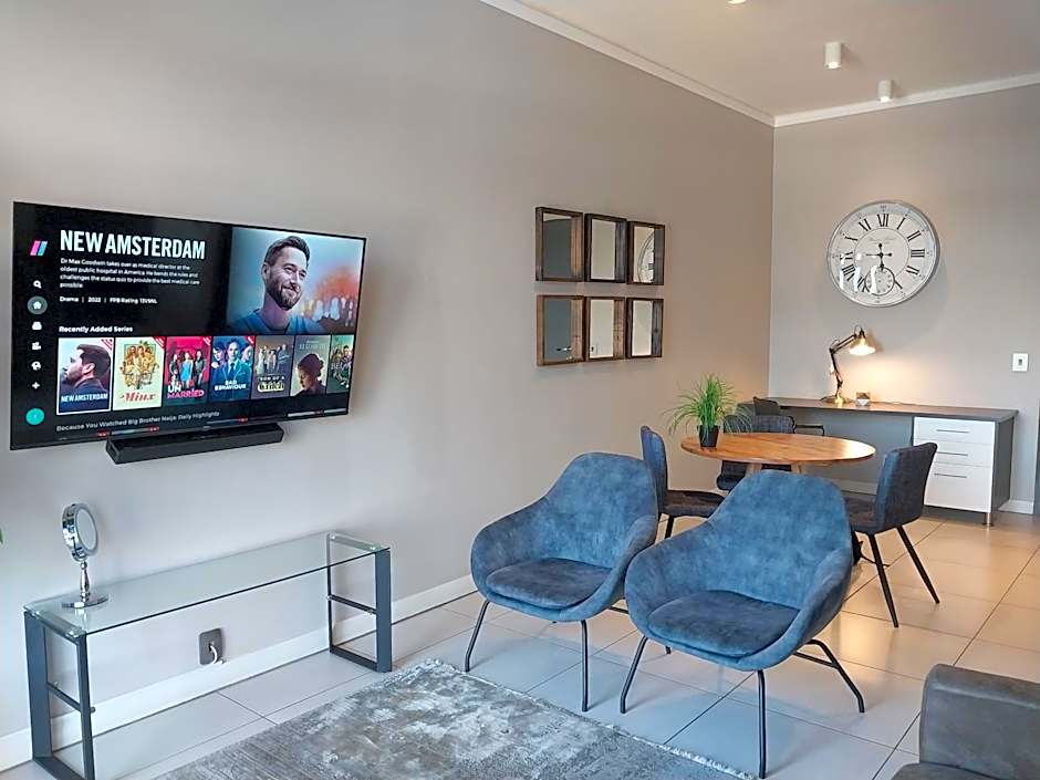Menlyn Apartment