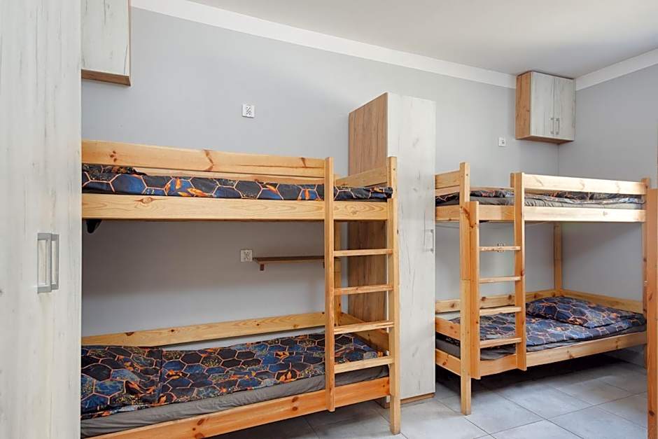 Najtańsze noclegi Górna 27