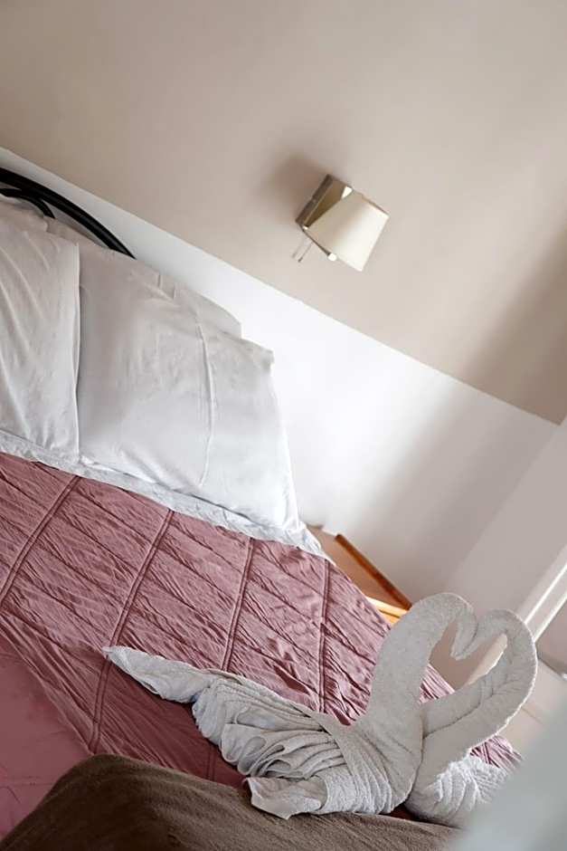 Katsaros Studios & Apartments