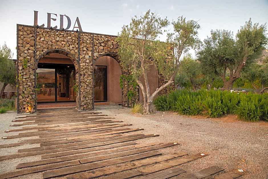 Hotel Andana Winery & Spa