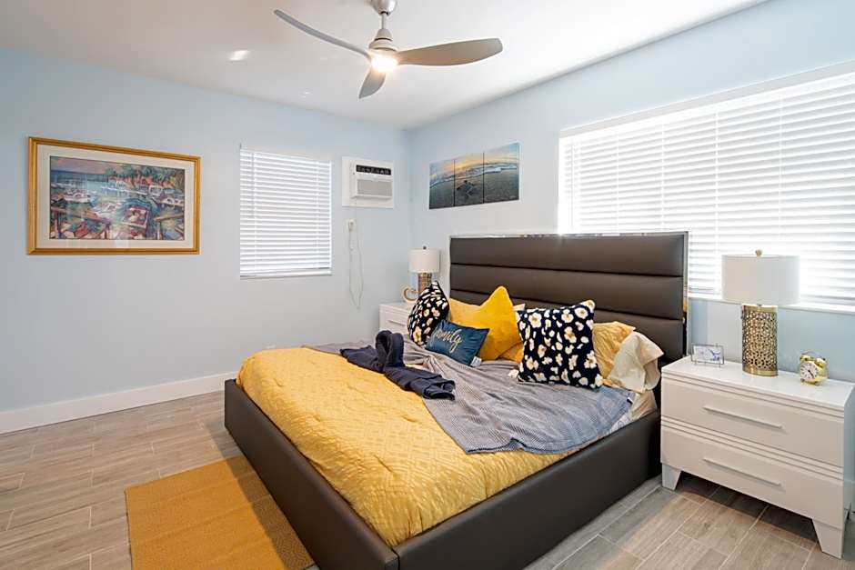 The Surf Hollywood Beach