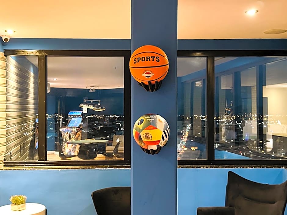 Royal Urban Macaé Hotel