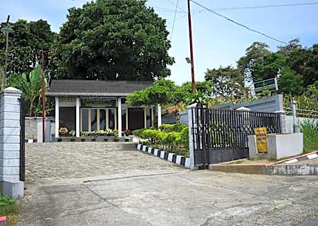 Sapadia Villa Balige 1