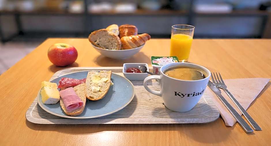 Kyriad Hotel Montpellier Centre Antigone