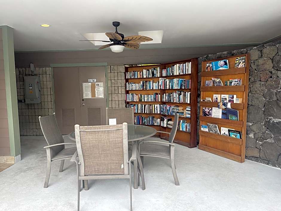 Alii Villas Condominiums