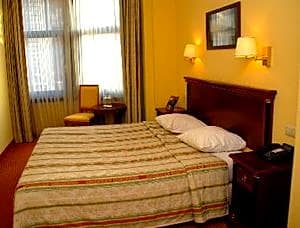 9Hotel Central