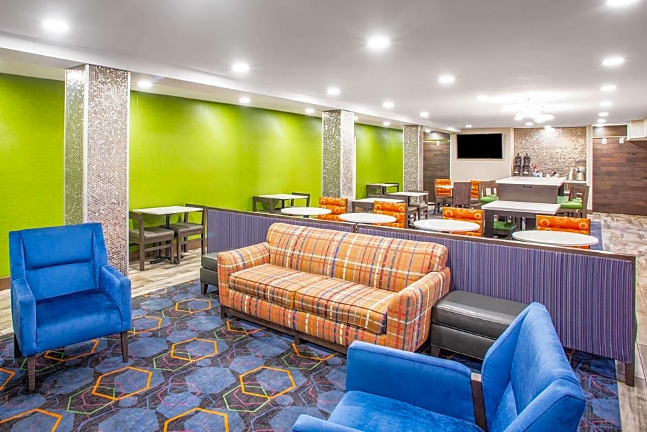 La Quinta Inn by Wyndham St. Louis Hazelwood - Airport North