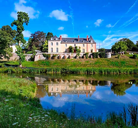 Chateau de la Huberdiere